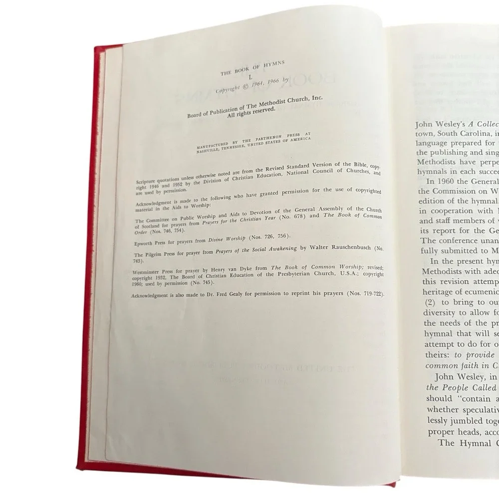 The Book of Hymns Official Hymnal of the United Methodist Church 1966 Red Music‎
